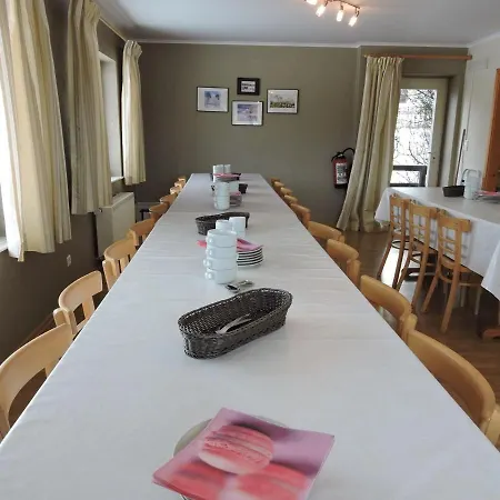 Cozy Holiday In Xhoffraix With Sauna And Jacuzzi Tatil Evi Malmedy